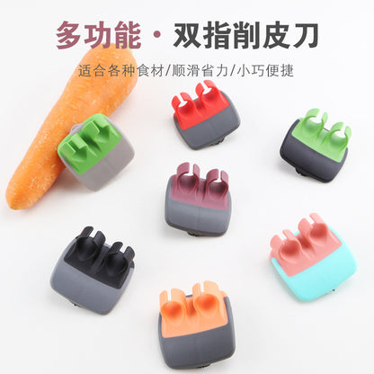 Stainless Steel Finger Peeler | DDC2608081042
